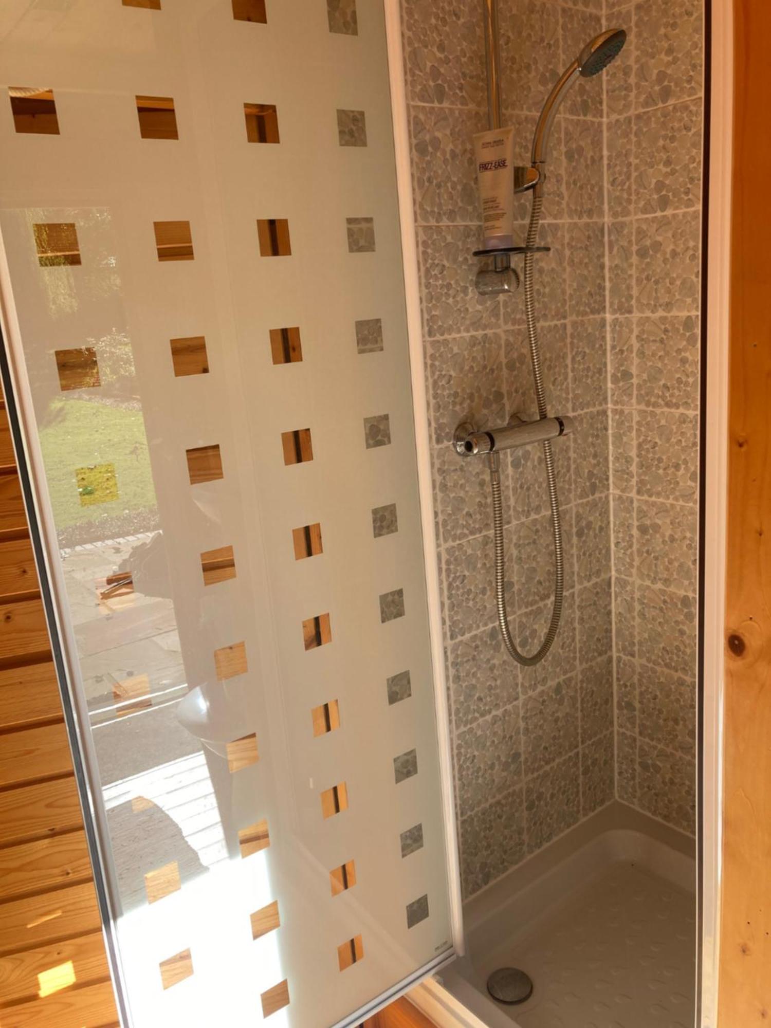 דבנטרי Exclusive 2 Bedroom Apartment With Summer House And Hot Tub מראה חיצוני תמונה